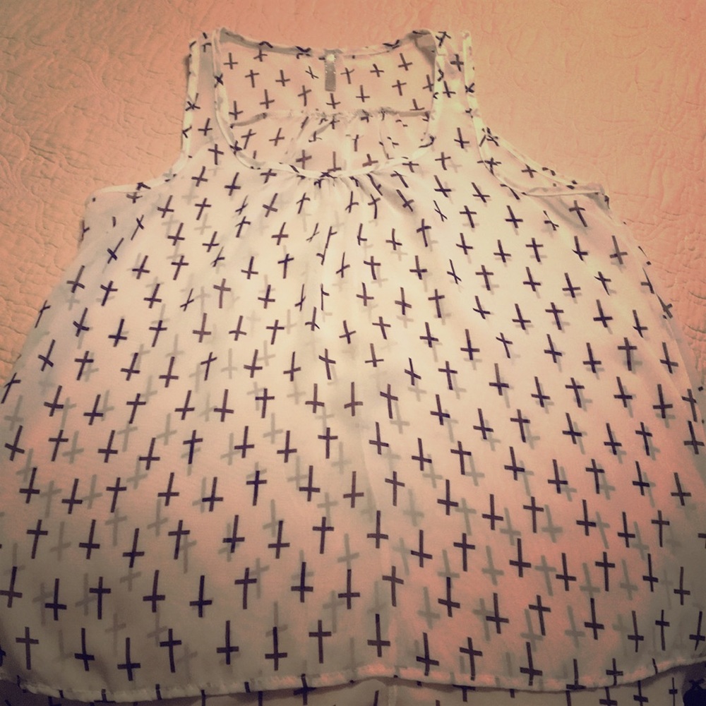 CLEARANCE ITEM: B Envied Tank Top Shirt
